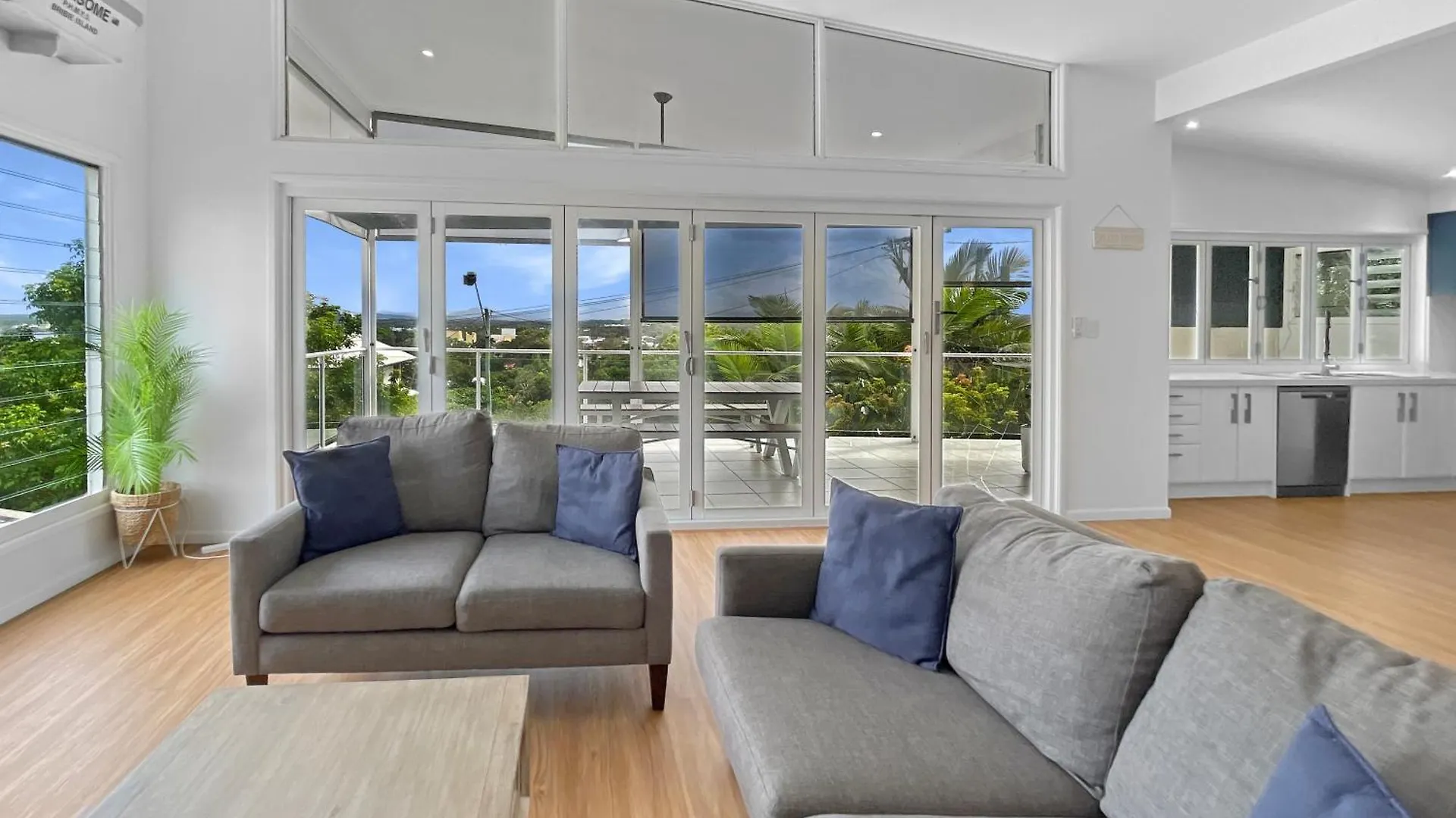 Apartament Coastal Haven Retreat Caloundra Australia